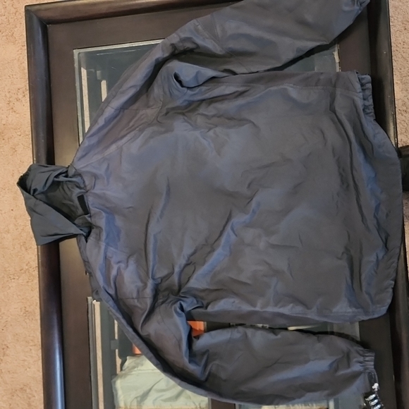 Pro Player Windbreaker. - Picture 2 of 7